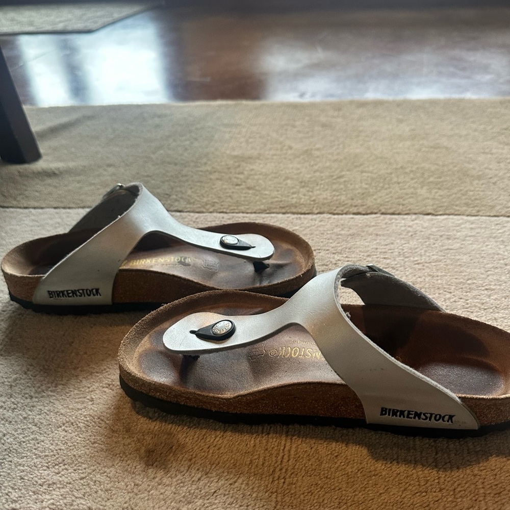 Birkenstock Gizeh Silver Metallic Sandals with Buckle 37 - Picture 4 of 4